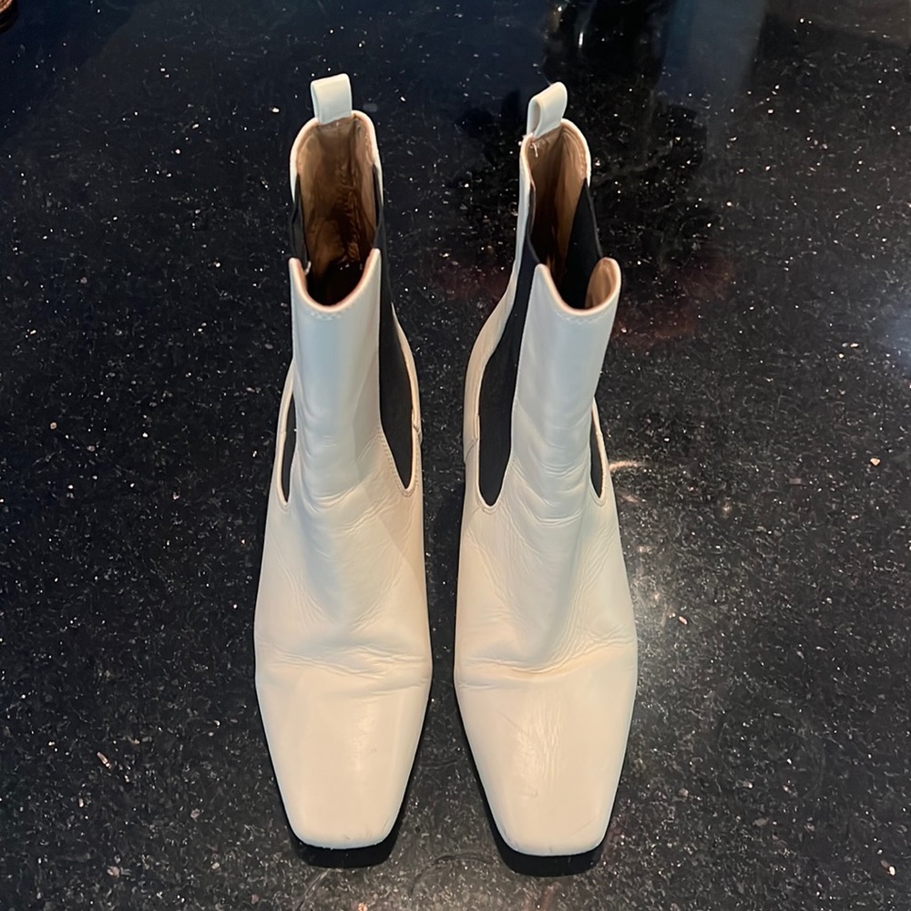 Sam Edelman off white leather ankle boots